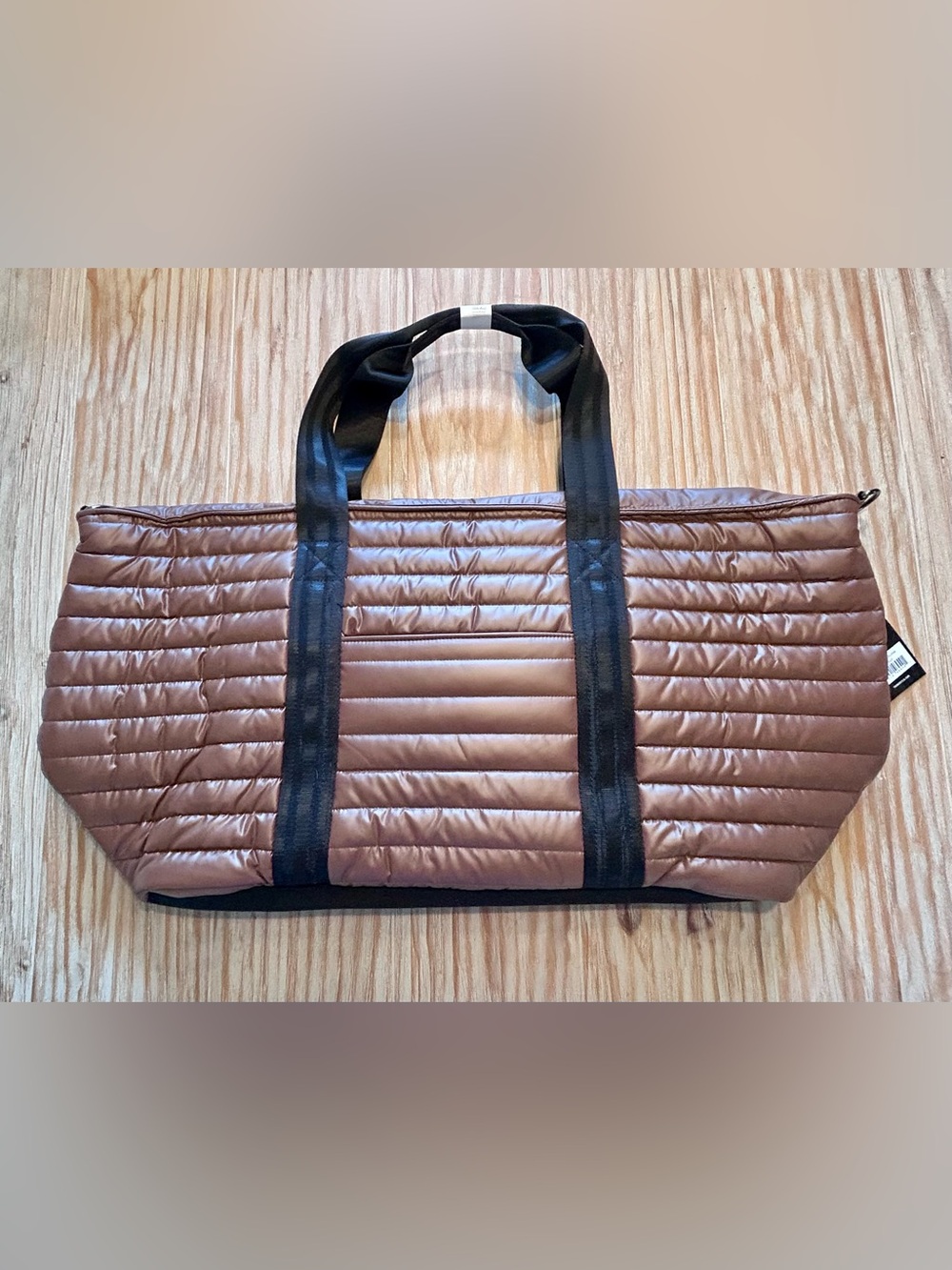Think Royln -NWT- Big Mama
Exclusive Nutmeg Tuscana